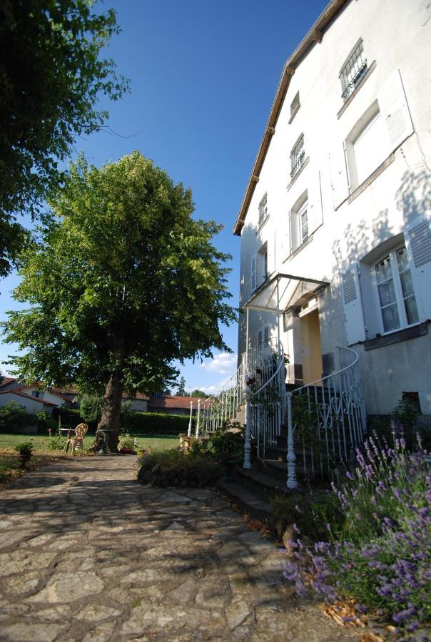 Maison De Retraite Vertaizon Exterior foto